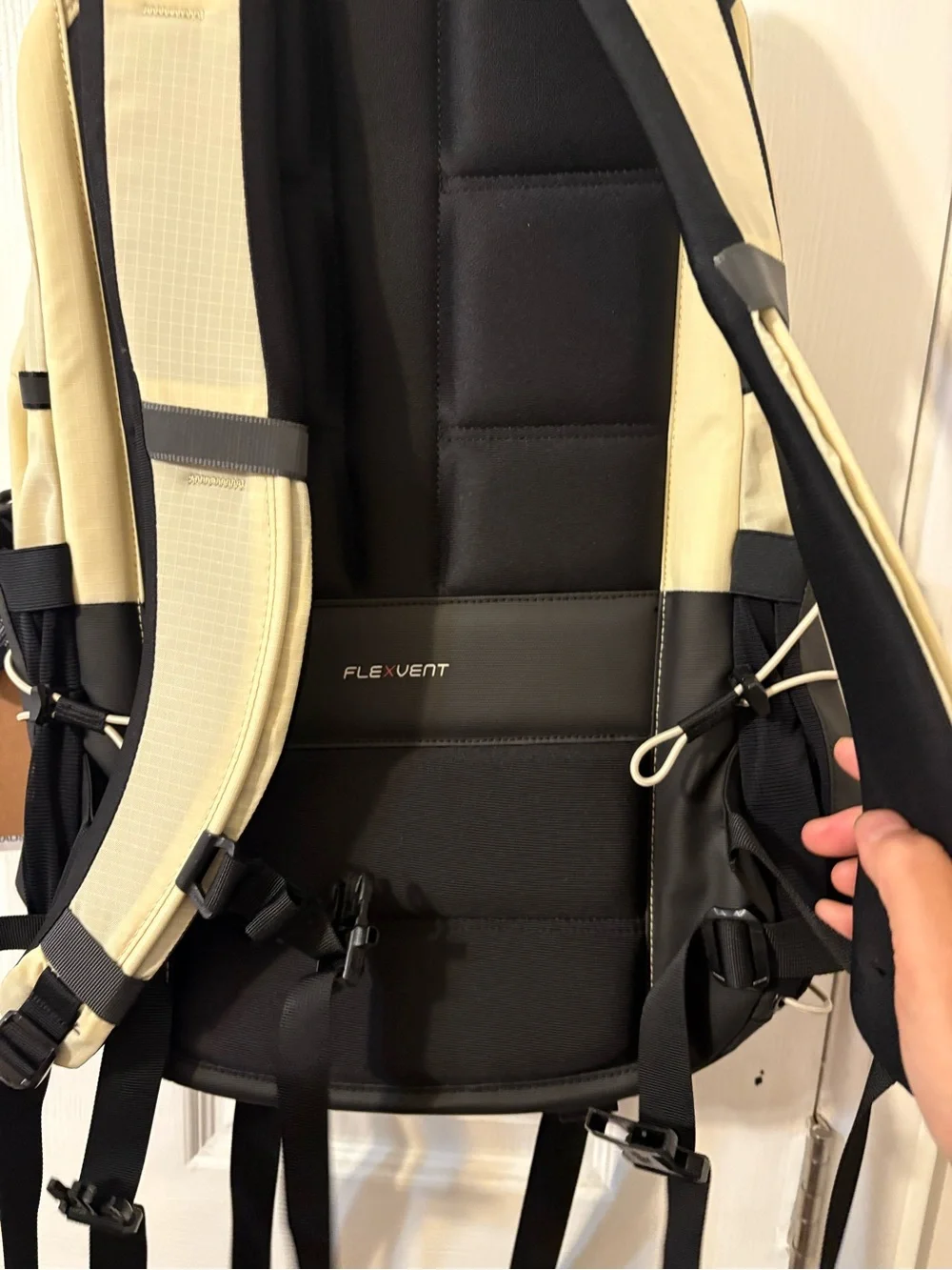 The North Face Men's Two-Tone Black & Cream Backpack